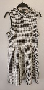 Black & White houndstooth pattern dress - Large